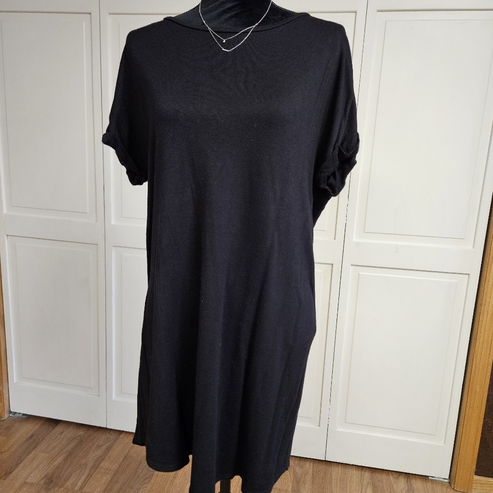 Antistar black women's large tee-shirt dress. - Picture 7 of 7